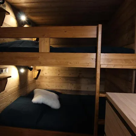 Appartement Trois Vallees - Moderne Et Renove Avec Pour 4 Personnes Mae-7715 Val Thorens